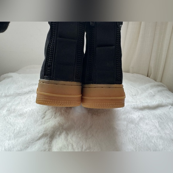 Women’s Nike SF Air Force 1 Mid Black Gum - - Picture 8 of 16